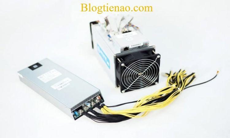 Antminer R4