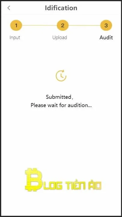 Chờ xác minh danh tính