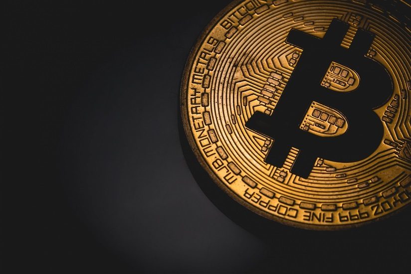 Số lượng ví Bitcoin hold trên 100 BTC tăng vọt trong 6 tháng qua