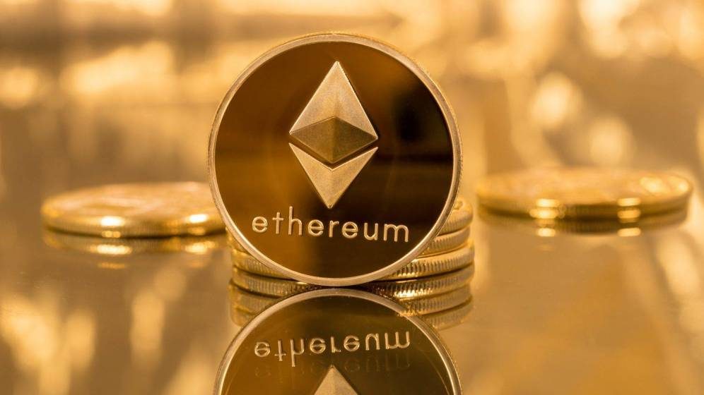 Santiment: số lượng Ethereum trên các sàn tiếp tục giảm, trong khi khối lượng CME Ether Futures tăng vọt