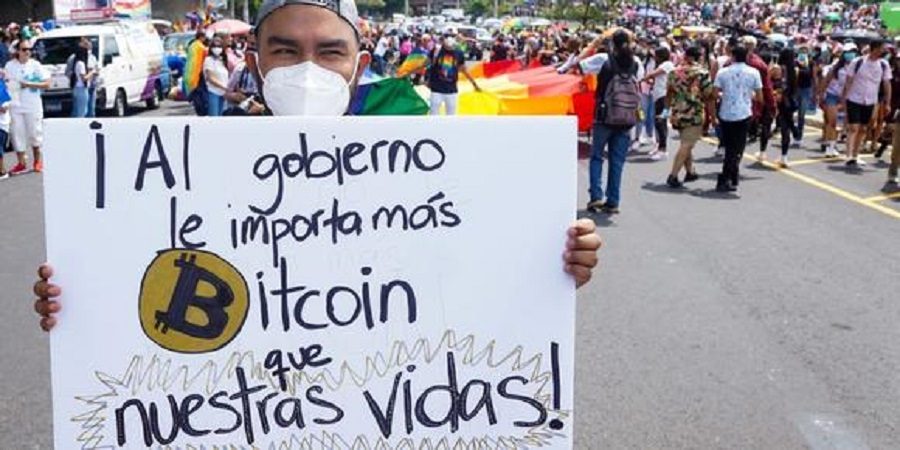 phản đối luật bitcoin El Salvador 