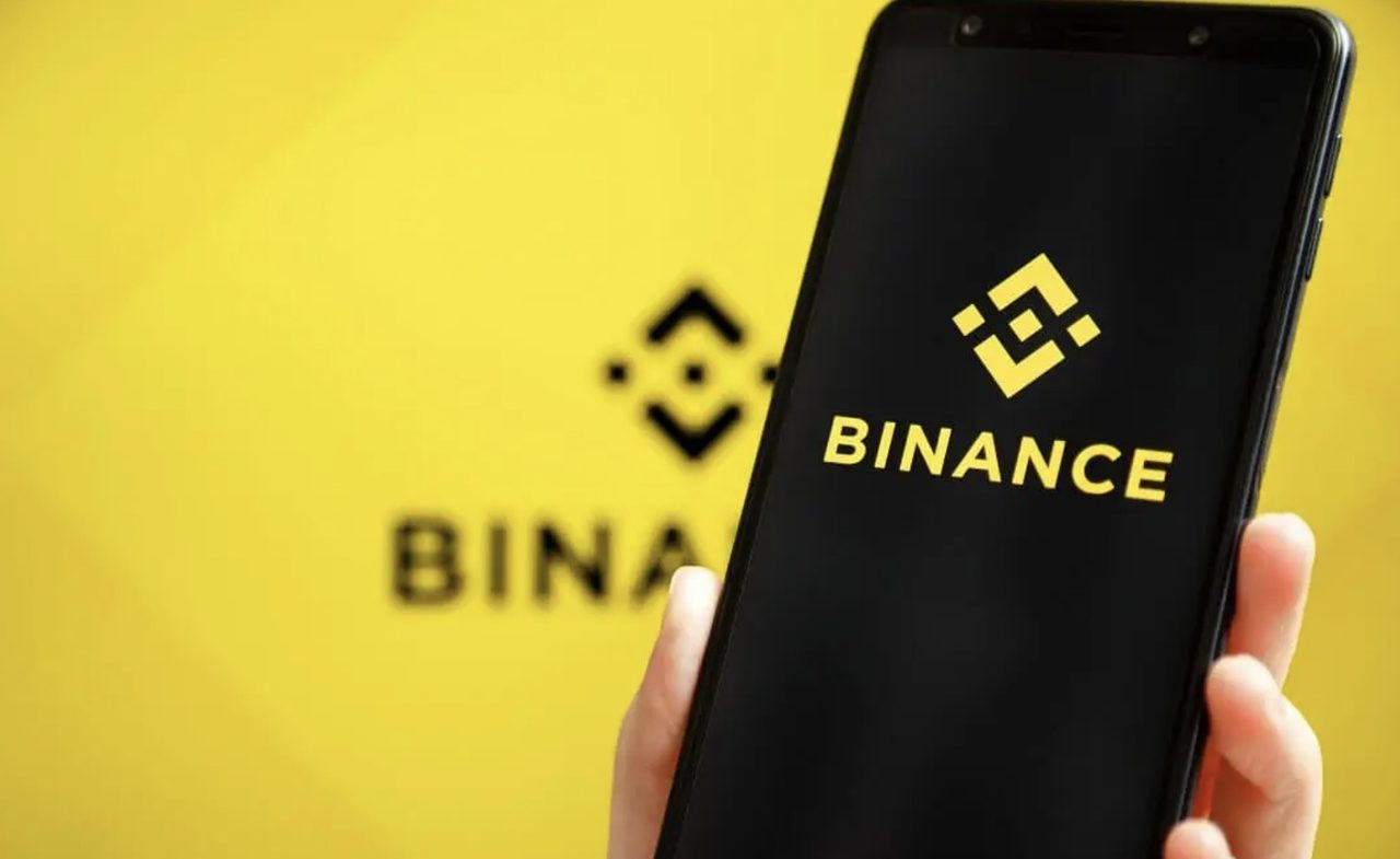 Binance hủy niêm yết và chấm dứt hỗ trợ cho Stablecoin BUSD