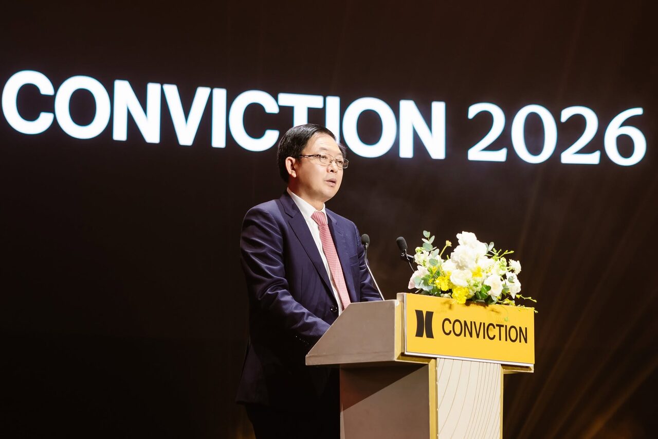 Lãnh đạo Ủy ban Chứng khoán Nhà nước nói rõ: Nhà đầu tư tài sản số chưa bị xử phạt khi chưa có sàn插图2